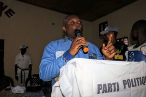 RDC|Kikwit: Mathieu Luboya lance la campagne pour le respect de l’ordre constitutionnel et appelle le Président Tshisekedi à sortir par la grande porte en devenant sénateur à vie en 2028