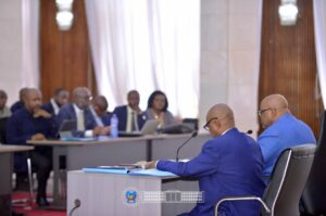 Sud-Kivu : la médiation conduite par Aimé Boji Sangara et Norbert Basengezi aboutit au désamorçage de la crise institutionnelle entre l’Exécutif provincial et l’Assemblée provinciale.